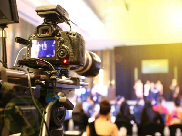Lighting and rigging inside a live event venue